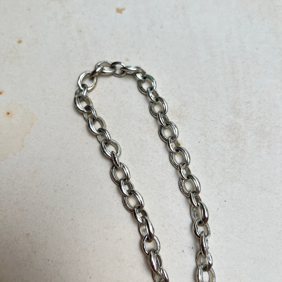 Vintage Y2K Dyrberg / Kern Knebel Halskette mit blauem Swarovskistein Dänischer Modeschmuck