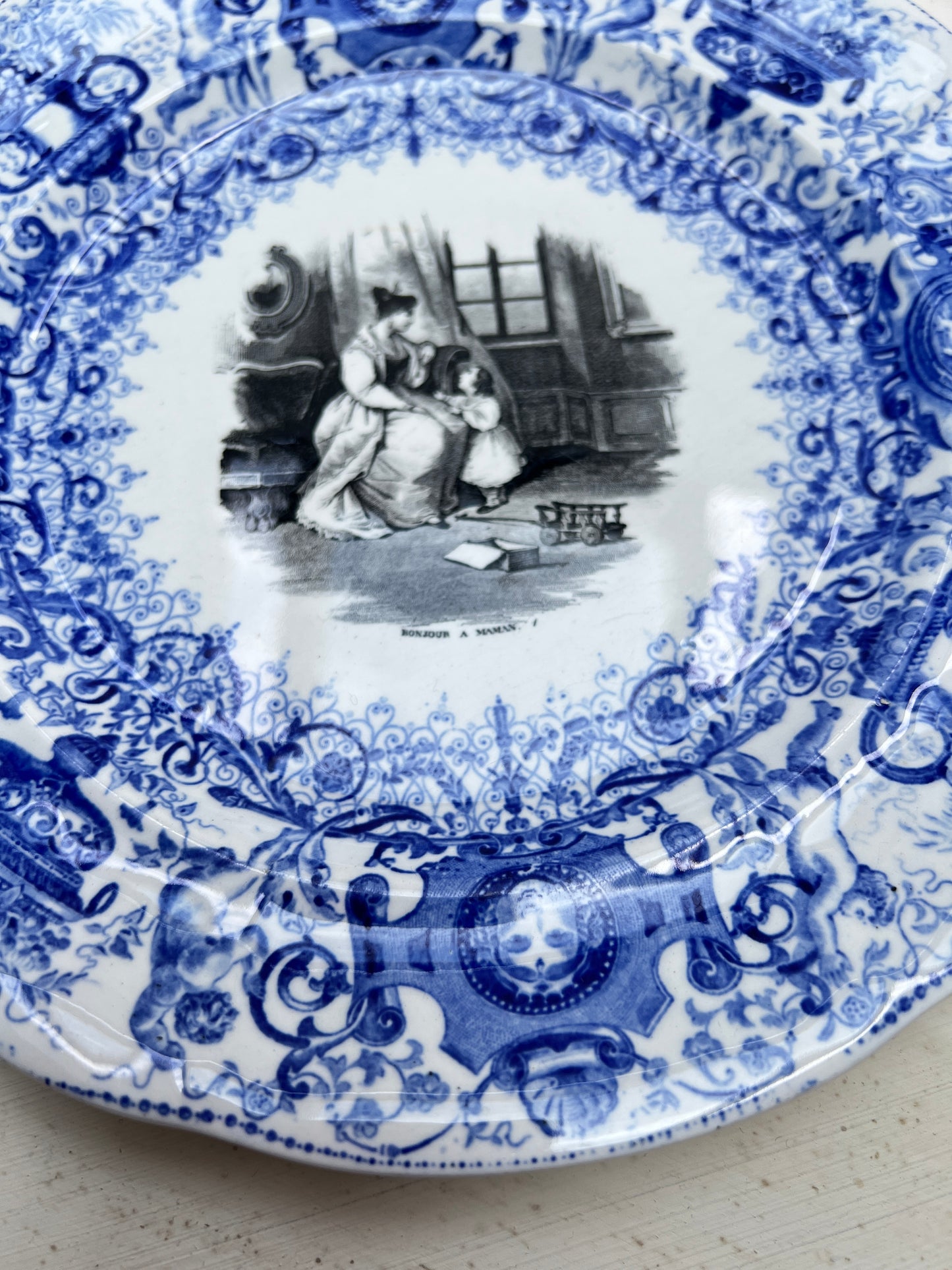 Antiker Blau Weiß Teller Bonjour à Maman 22 cm französisches Motiv Vintage Keramik