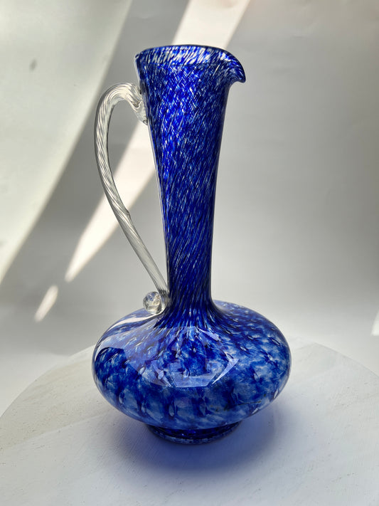 Große mundgeblasene Studioglas Kanne Kobaltblau Weiß | Murano Stil | Italien Kunstglas Vase Mid Century 35 cm