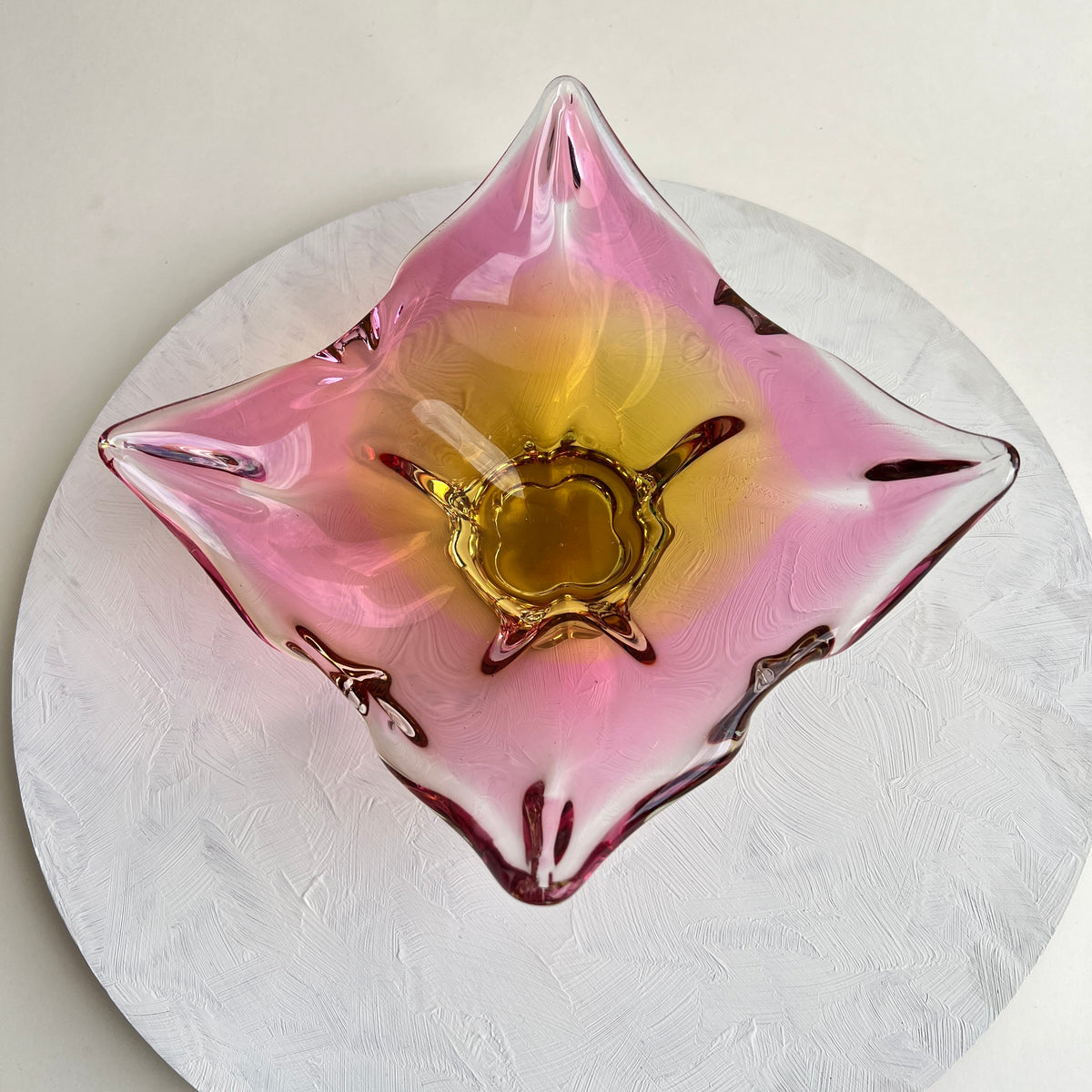 Böhmische Kristallglas Schale pink orange Tschechisch Chribska Hospodka Sommerso Schale