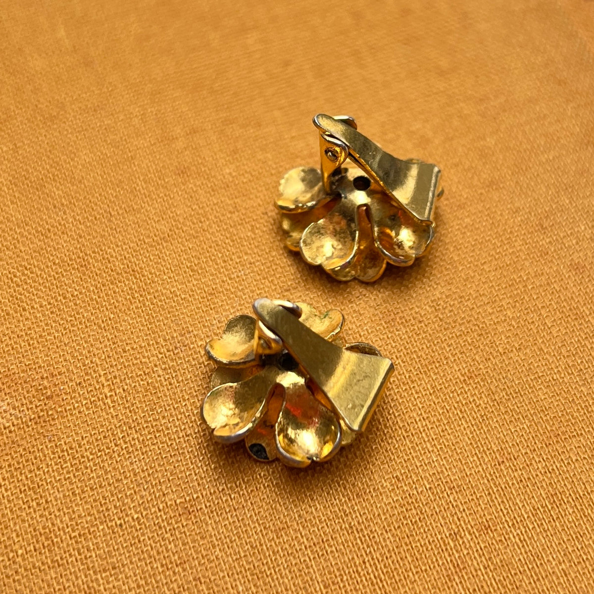 Vintage Toledo Damaszener Ohrclips 24K Gold Pearl Cluster Ohrringe Spanien 60er / 70er