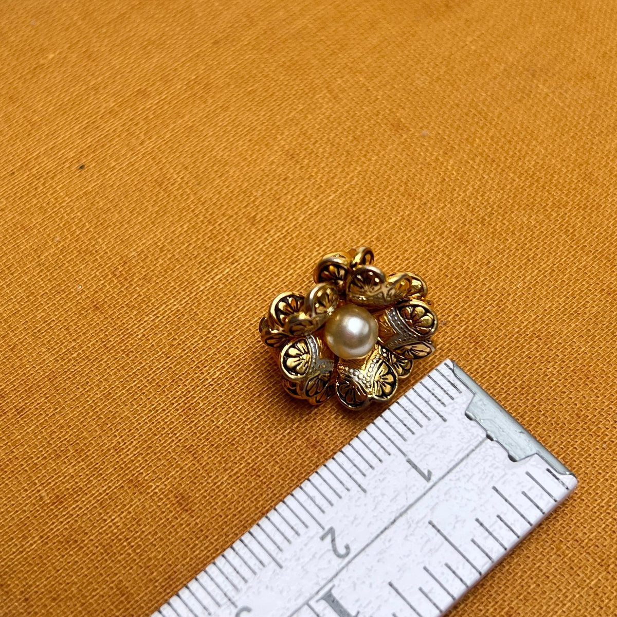 Vintage Toledo Damaszener Ohrclips 24K Gold Pearl Cluster Ohrringe Spanien 60er / 70er