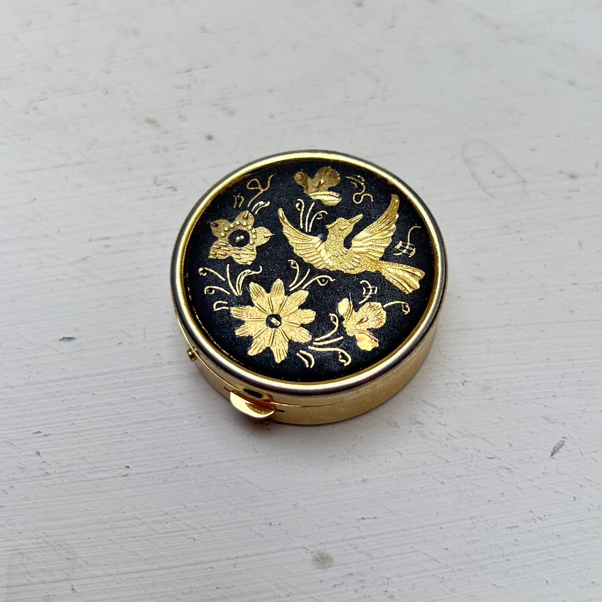Vintage Damaszener 24k vergoldete Pillendose schwarz goldene Mini Dose Toledoware