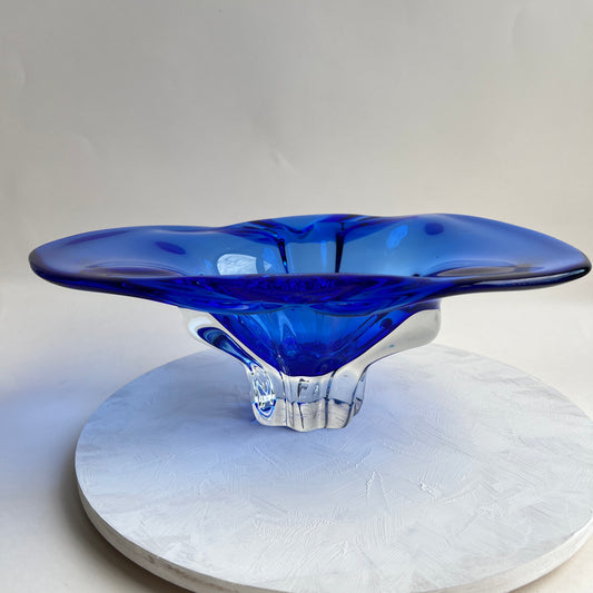 Vintage Hospodka Kobalt Sommerso Centerpiece Glasschale Chribska Tschechoslowakei Böhmen