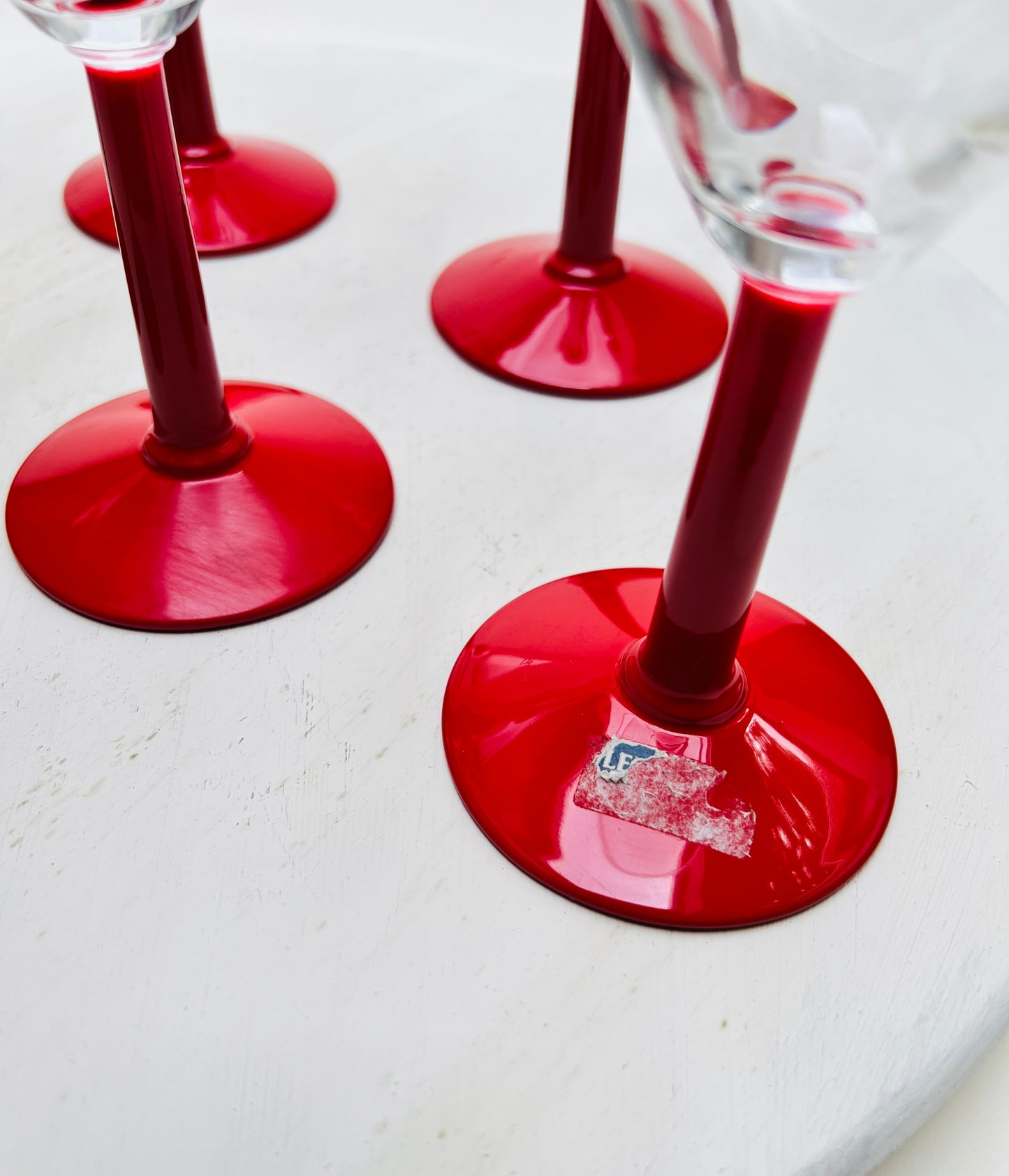 6 Leonardo Martini Cocktail Gläser mit rotem Stiehl 80er 90er Vintage