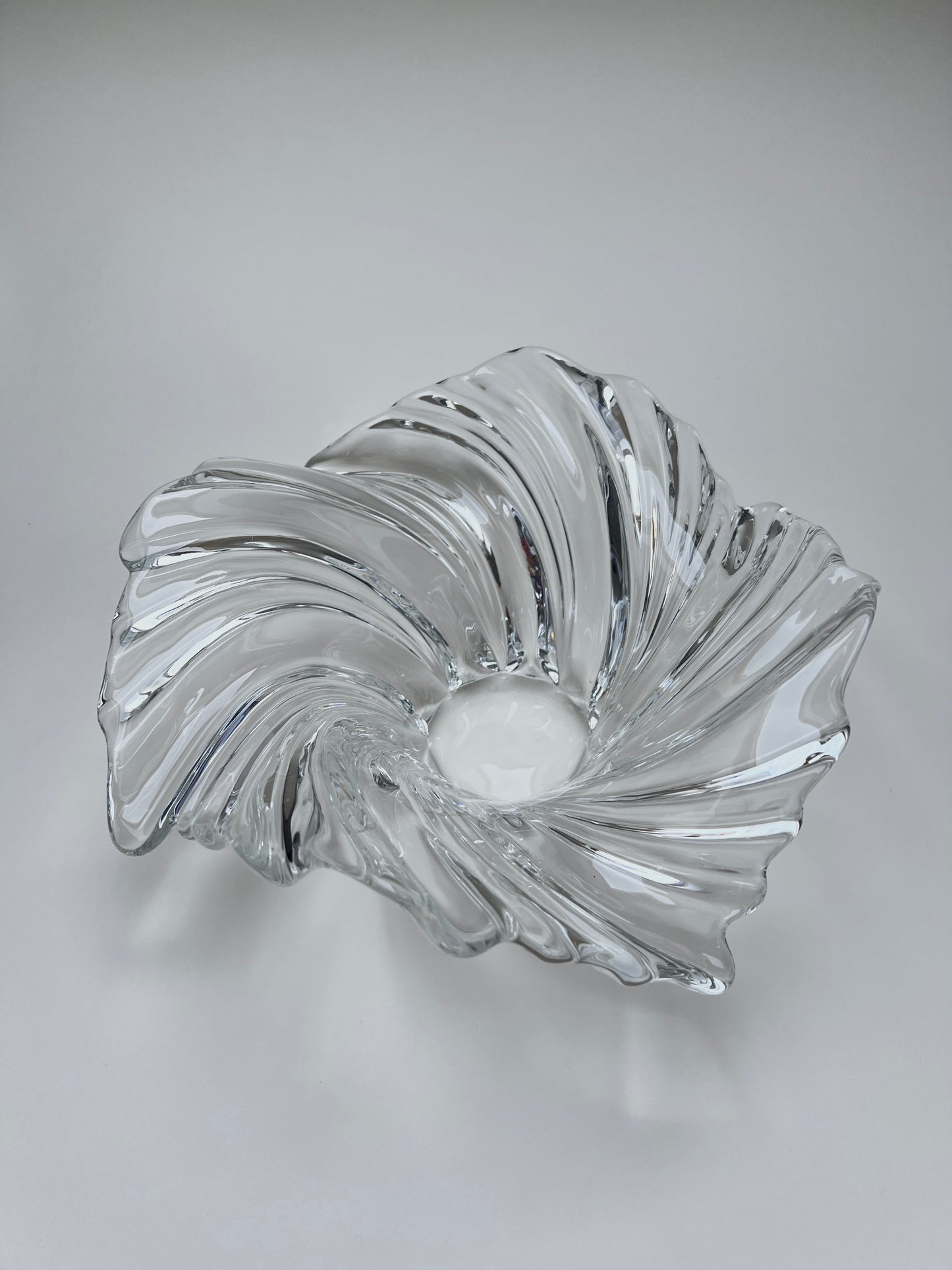 Vintage MCM Obstschale Swirl Belle Epoque Centerpiece schwere Glasschale klar Mid Century