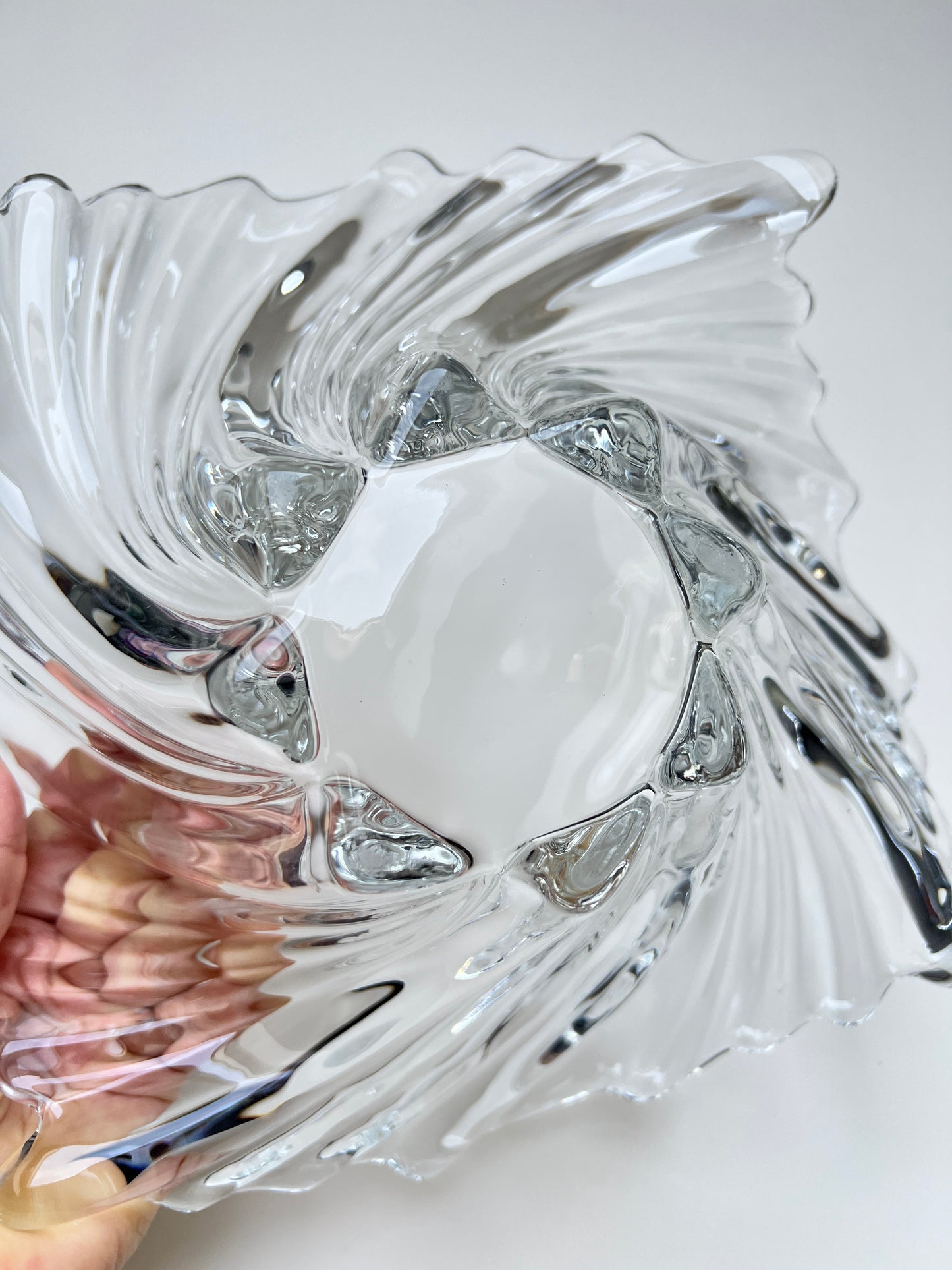 Vintage MCM Obstschale Swirl Belle Epoque Centerpiece schwere Glasschale klar Mid Century