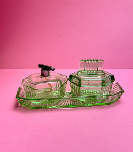 Antikes Vintage Schminktischset Perfumflasche Zerstäuber Puderdose Art Deco Buntglas Schale Depressionsglas