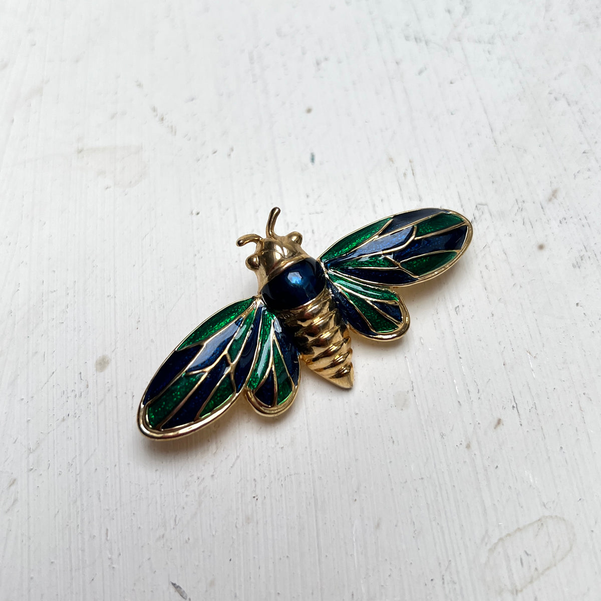 Vintage Emaille Brosche Insektenschmuck Motte Falter