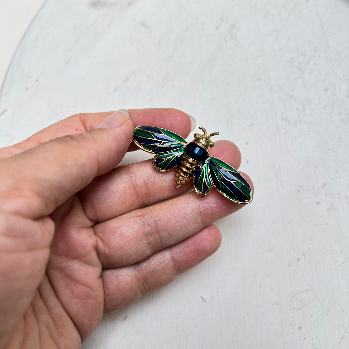 Vintage Emaille Brosche Insektenschmuck Motte Falter