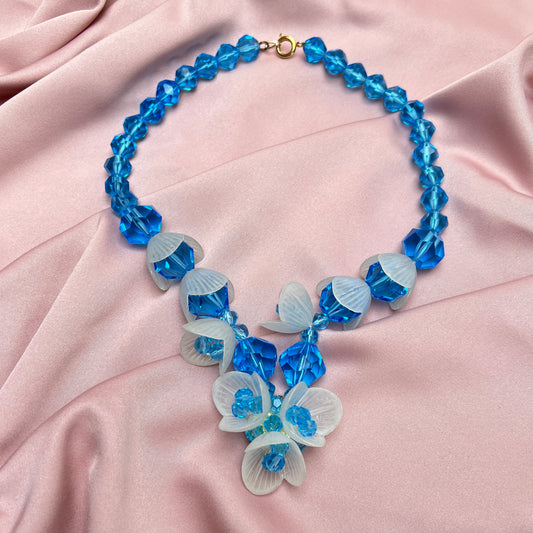 Vintage 90s Chunky 3D Blüten Lucite Resin Kette hellblau Garland