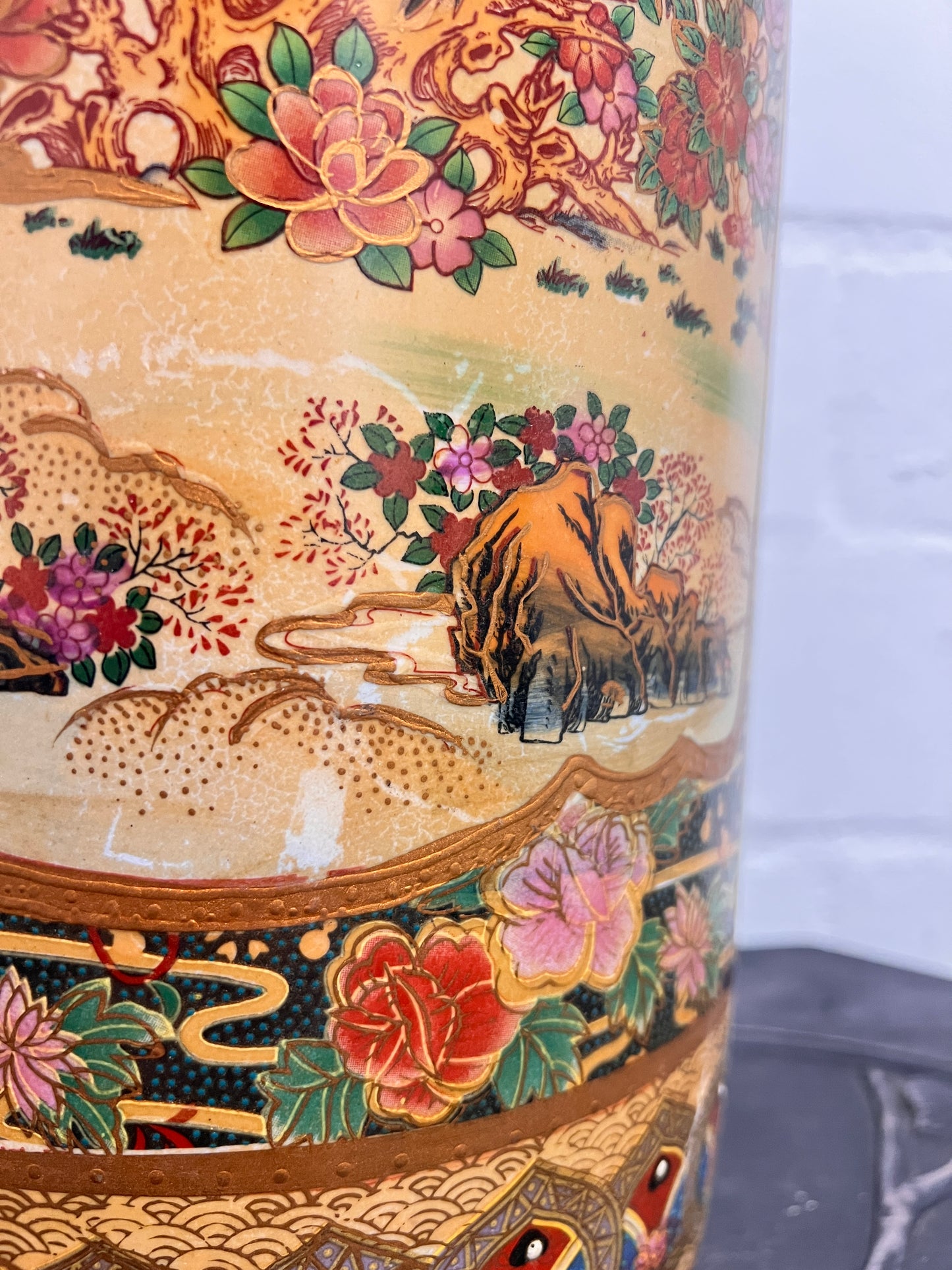 Große Vintage Satsuma Bodenvase Japan Handbemalt Pfauenmotiv Keramikvase 45 cm