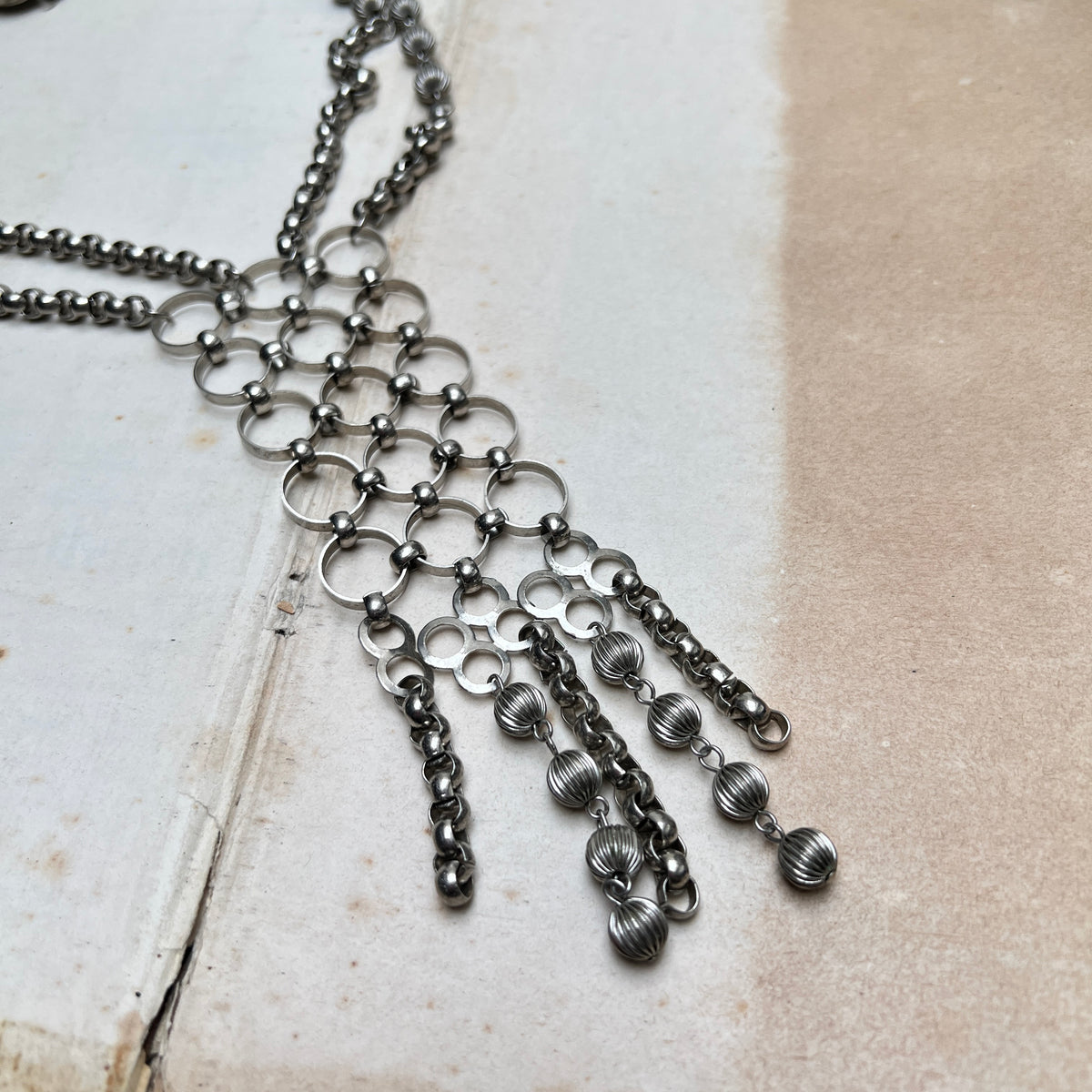 Vintage Space Age Maille Y-Halskette Kettenhemd Optik